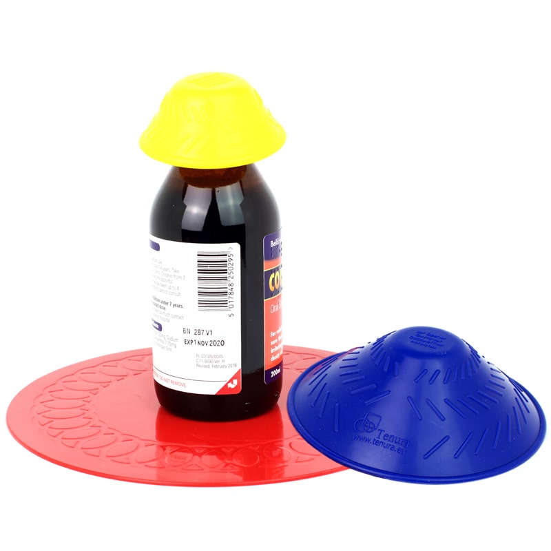 https://www.tenura.us/images/pictures/products/kitchen-pack/t-kitchen-pack-out-of-packaging-coaster-bottle-opener-jar-opener-pill-bottle-studio-1.jpg?v=2ed50e1e